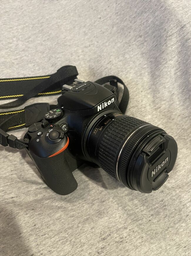 Nikon D5600
