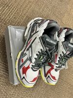 Balanciagas Size 43 Only